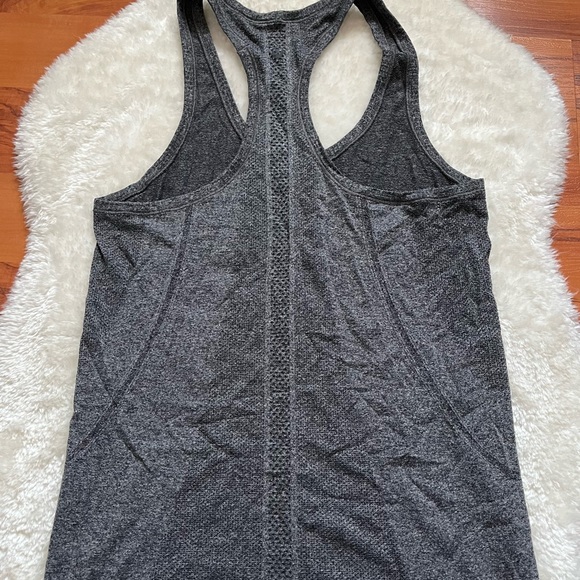 LULULEMON | Swiftly Tech Tank - Picture 2 of 3